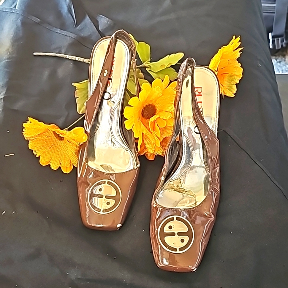 BROWN Heel Shoe